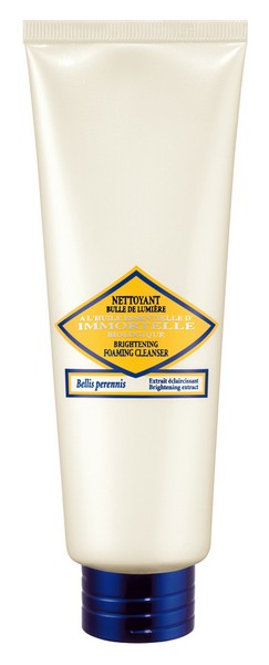 Redefine Your Curves With Almond Collection & Shine Bright with Brightening Immoirtelle